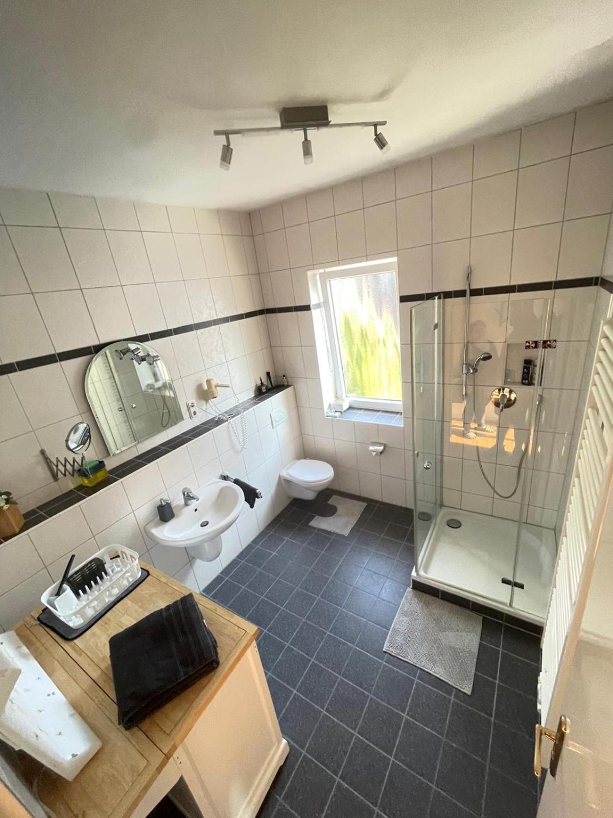 Junges Appartement 바이케르하임 외부 사진